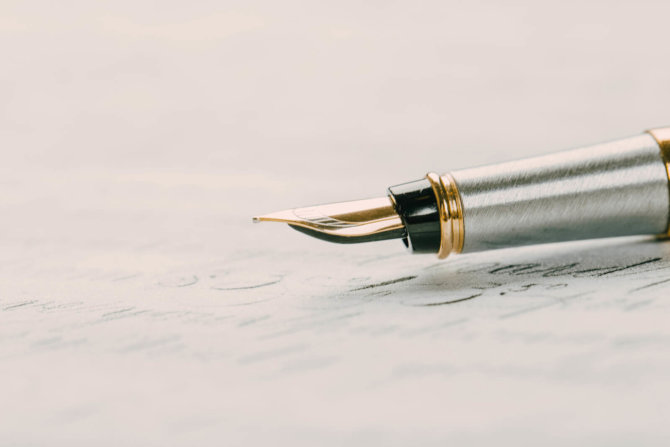 A guide to writing with a fountain pen