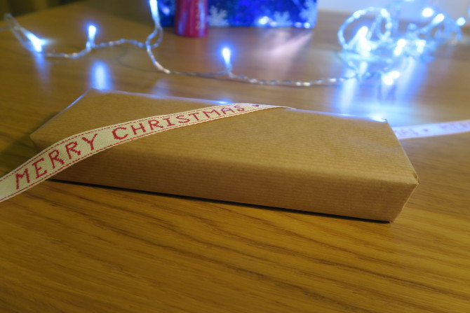 18 Christmas Gift Wrap Ideas